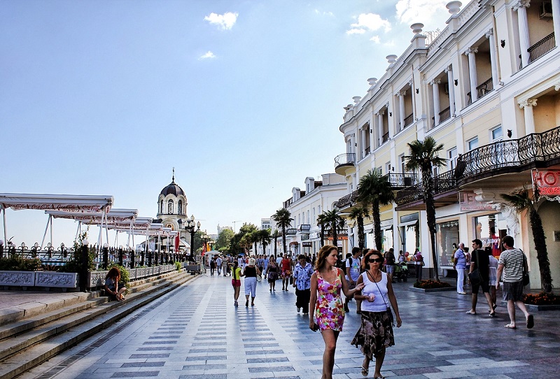 Отдых в Ялте летом Отдых круглый год в Ялте — летом